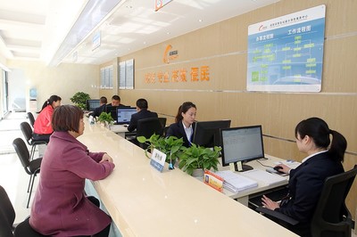成都高新区新托管12个乡镇完成名称变更，工商服务咨询全面展开